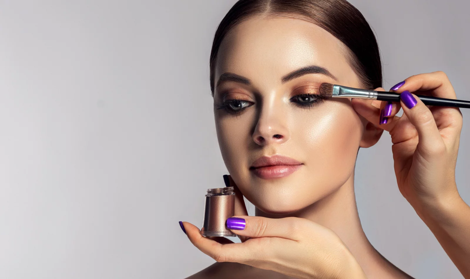 Evening and weekend make-up at Zybrux